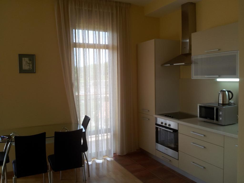 Apartments Ploski Херцег-Нови Экстерьер фото